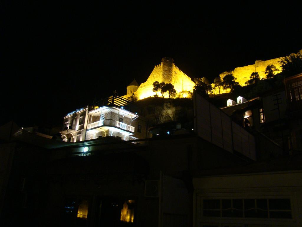 Rati Apartments Tbilisi Exterior foto